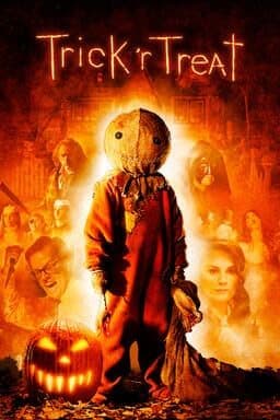 Cartel oficial de Trick 'r Treat con Sam, la figura del saco y el mono naranja. Material promocional publicado por Warner Bros.; Warner Bros. y Legendary Pictures.